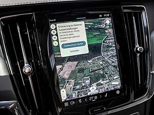 Volvo  T8 AWD Plus Dark