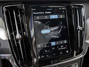 Volvo  T8 AWD Plus Dark