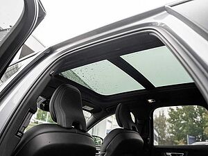Volvo  T6 AWD R Design