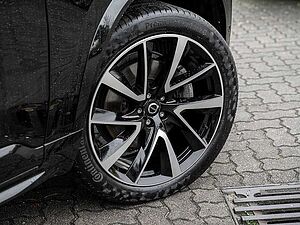 Volvo  Ultimate Dark AWD