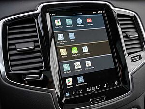 Volvo T8 AWD Plus Dark Panorama, AHK