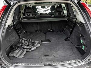 Volvo T8 AWD Plus Dark Panorama, AHK