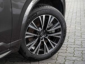 Volvo T8 AWD Plus Dark Panorama, AHK