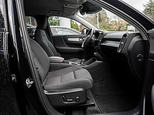 Volvo  T5 Recharge R Design Expression ACC, AHK