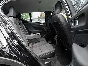 Volvo  T5 Recharge R Design Expression ACC, AHK