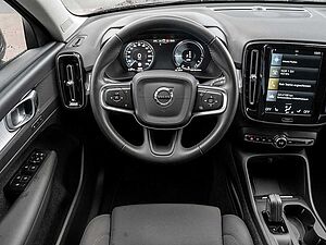 Volvo  T5 Recharge R Design Expression ACC, AHK