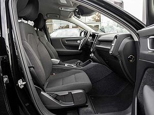 Volvo  T3 Momentum Core