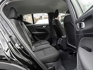 Volvo  T3 Momentum Core