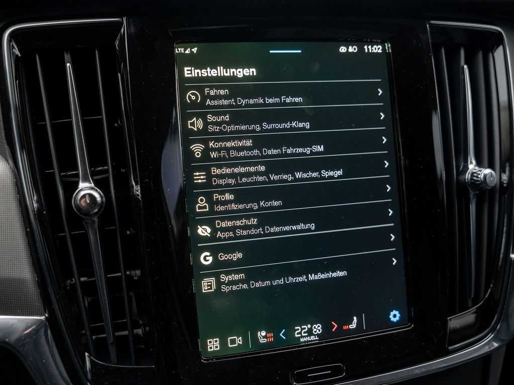 Volvo  T6 AWD Recharge Plus Dark Recharge