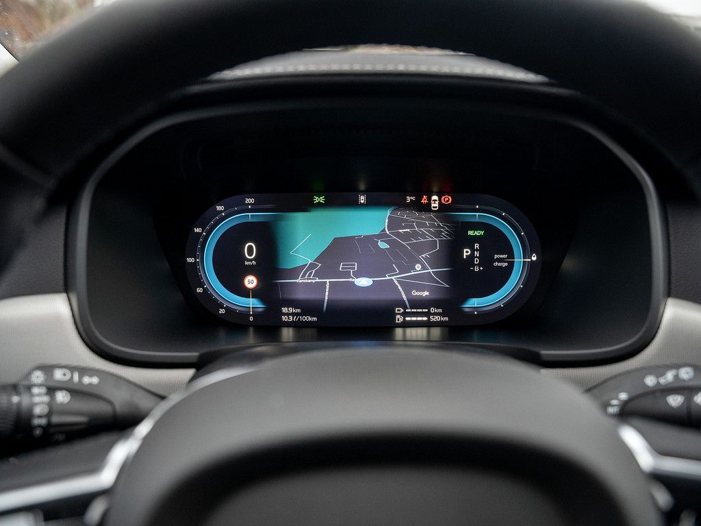 Volvo  T6 AWD Recharge Plus Dark Recharge
