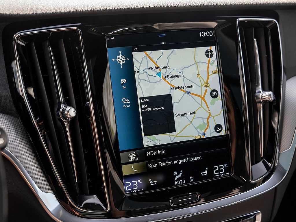 Volvo  T6 Plus Dark Recharge