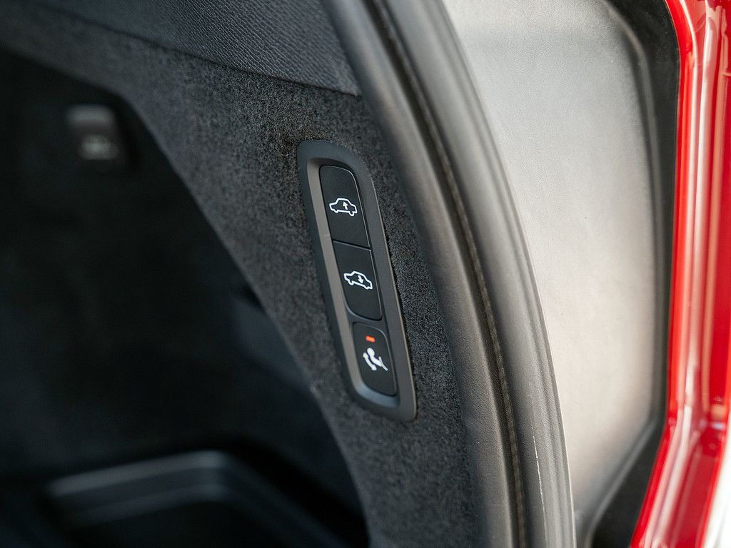 Volvo  T8 AWD Inscription