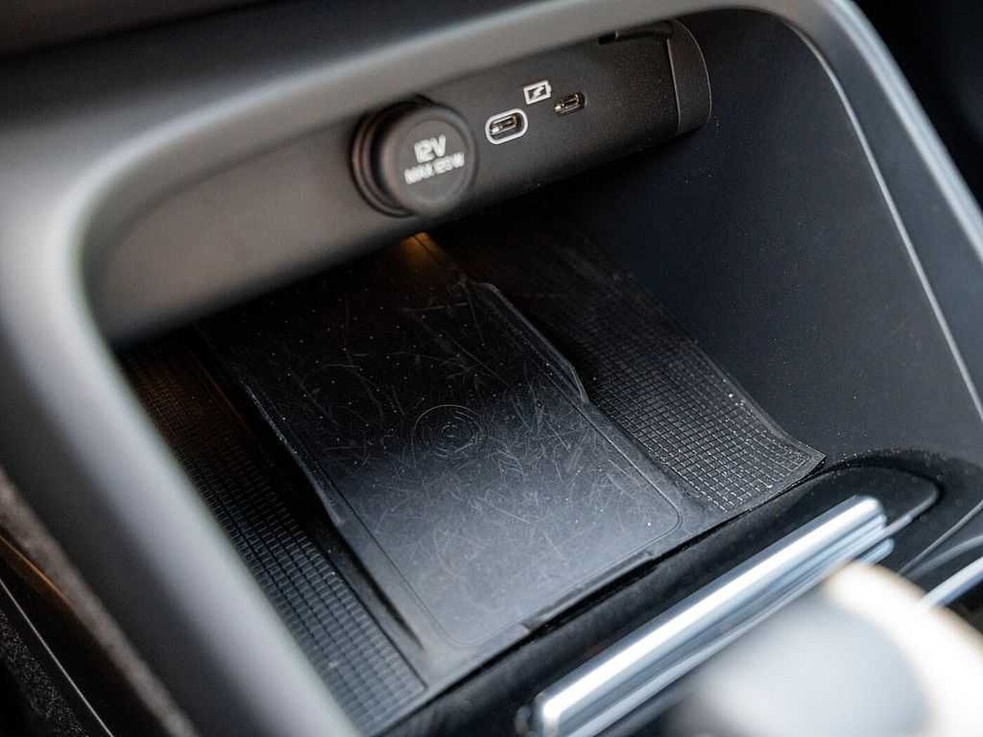 Volvo  Recharge Core