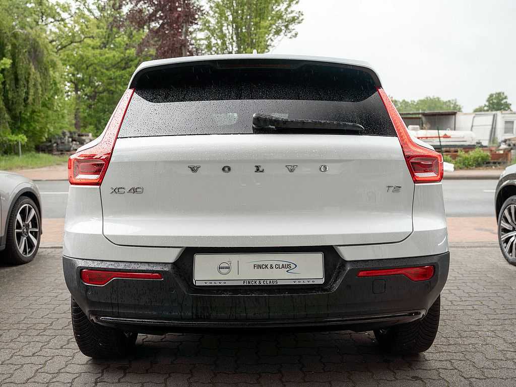 Volvo  T2 Plus Dark