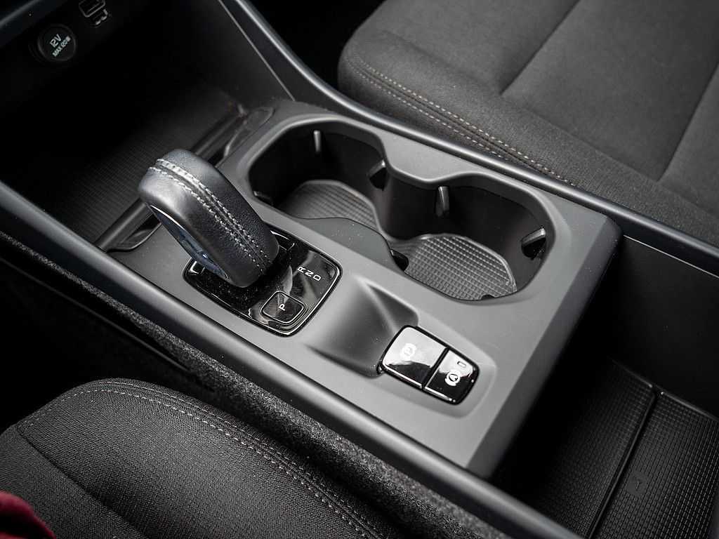 Volvo  T3 Momentum Pro