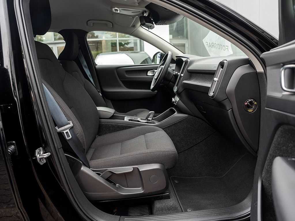 Volvo  T3 Momentum Pro