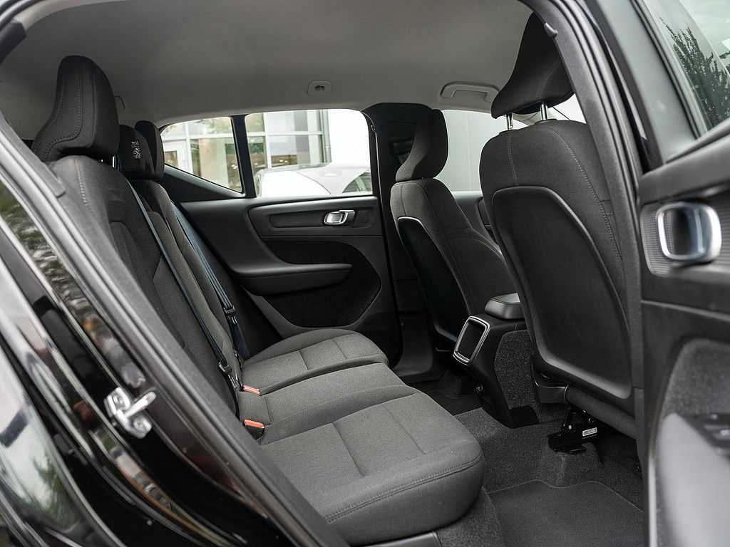 Volvo  T3 Momentum Pro