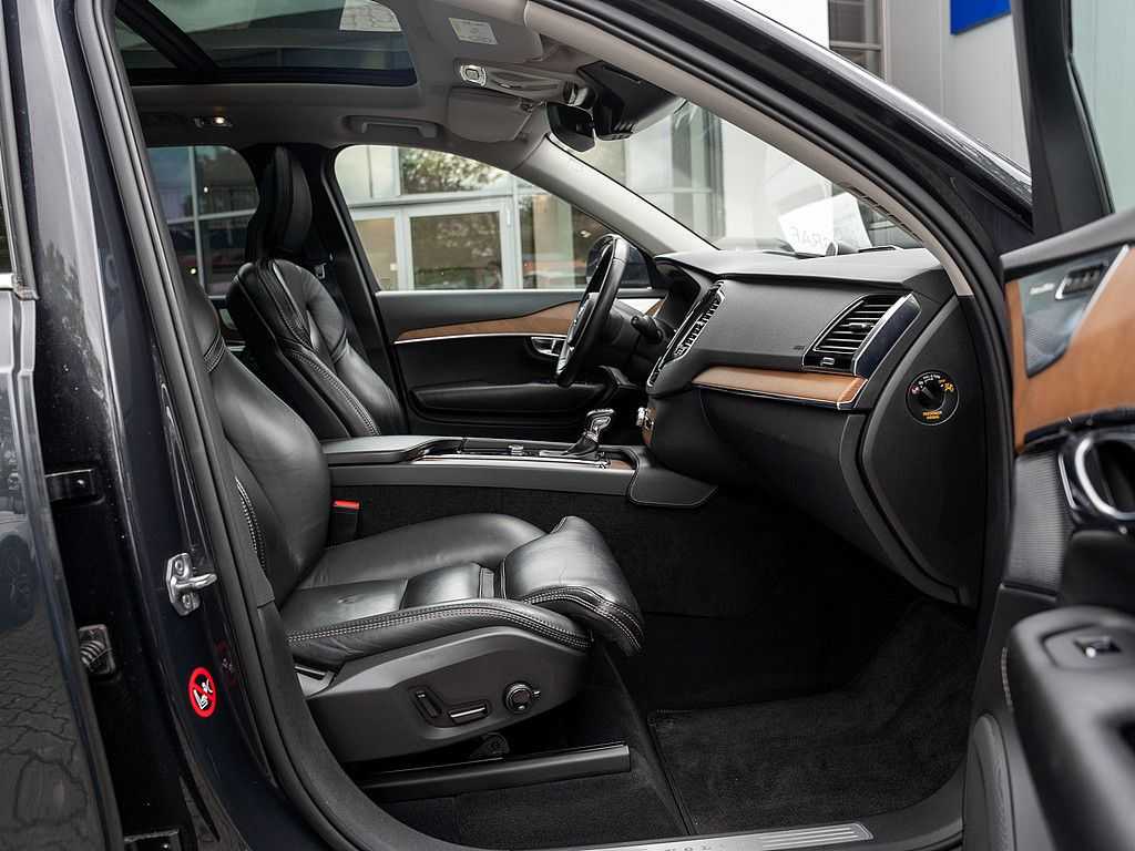 Volvo  D5 AWD Inscription