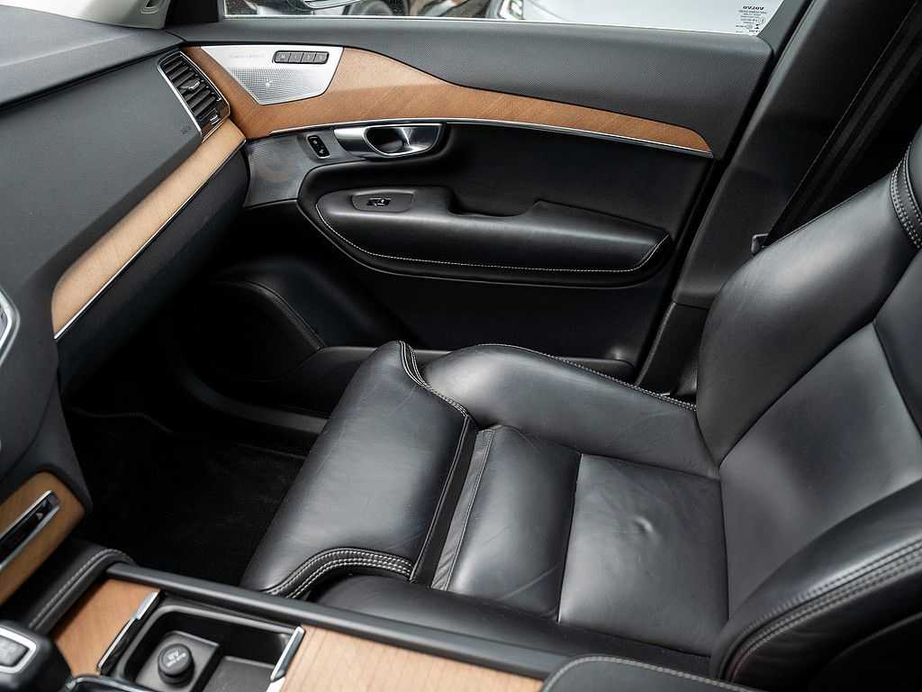 Volvo  D5 AWD Inscription
