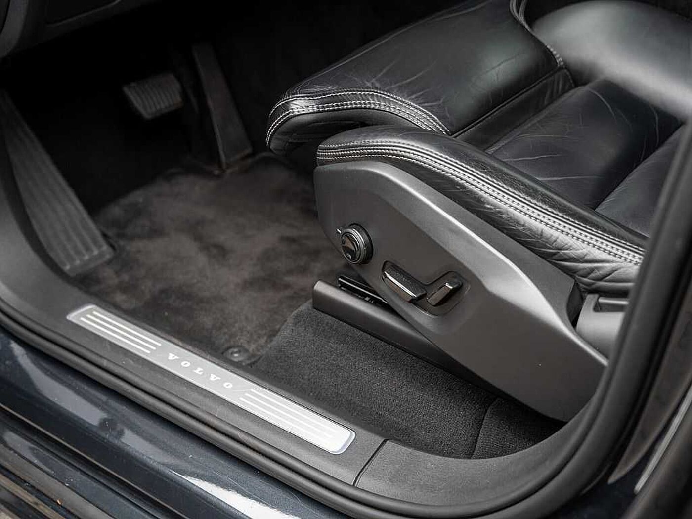 Volvo  D5 AWD Inscription