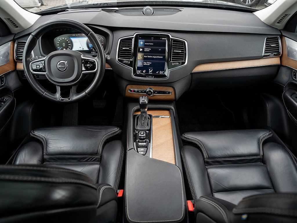 Volvo  D5 AWD Inscription