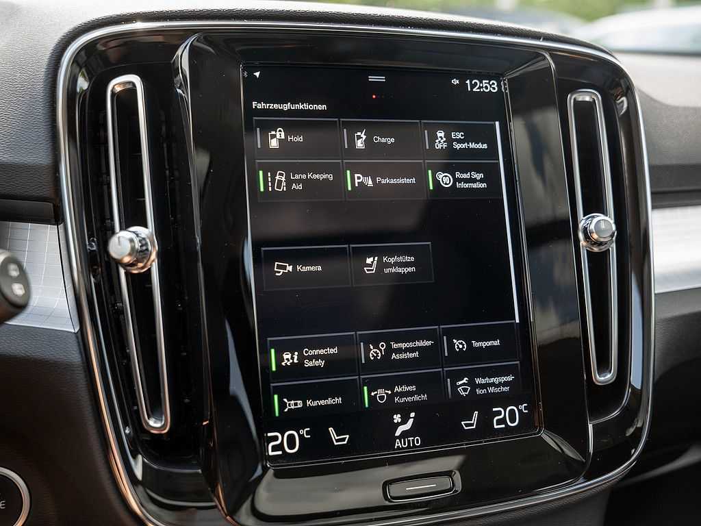Volvo  T4 Inscription Expression Recharge Plug-In