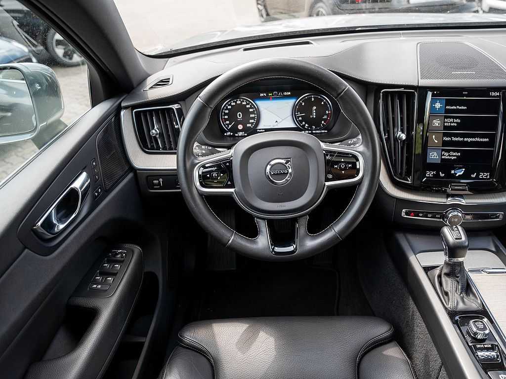 Volvo  D4 Inscription 2WD