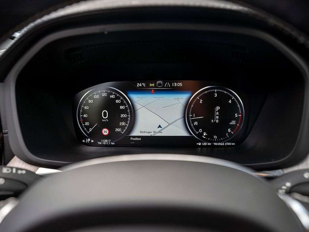 Volvo  D4 Inscription 2WD