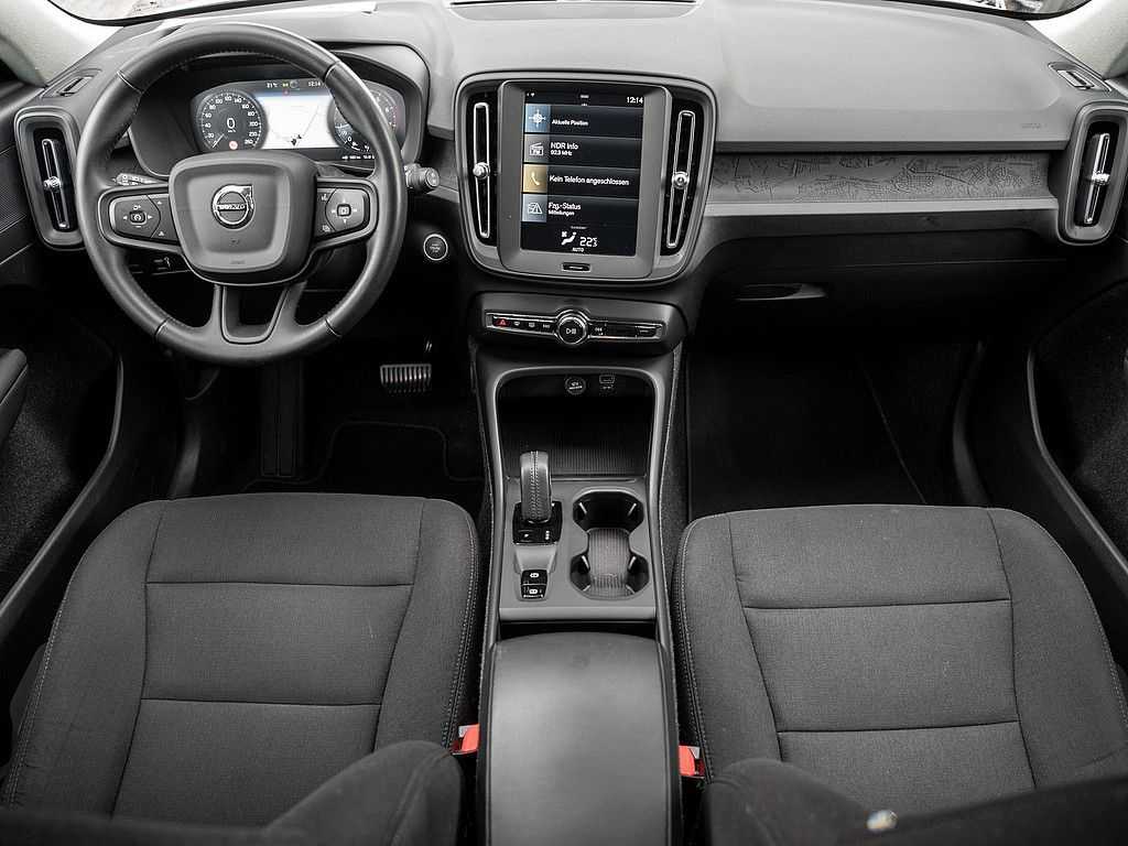 Volvo  T3 Momentum
