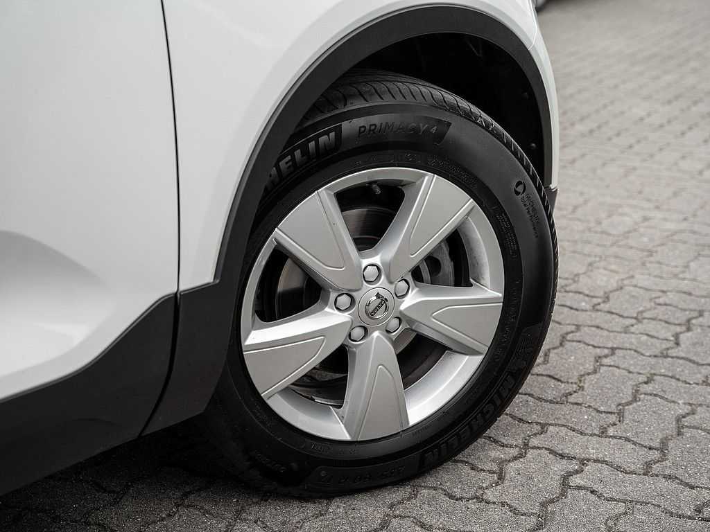 Volvo  T3 Momentum