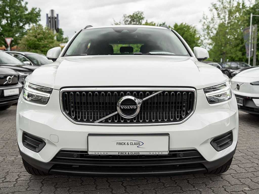 Volvo  T3 Momentum