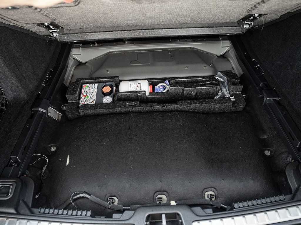 Volvo  T8 Recharge Plus Dark AWD