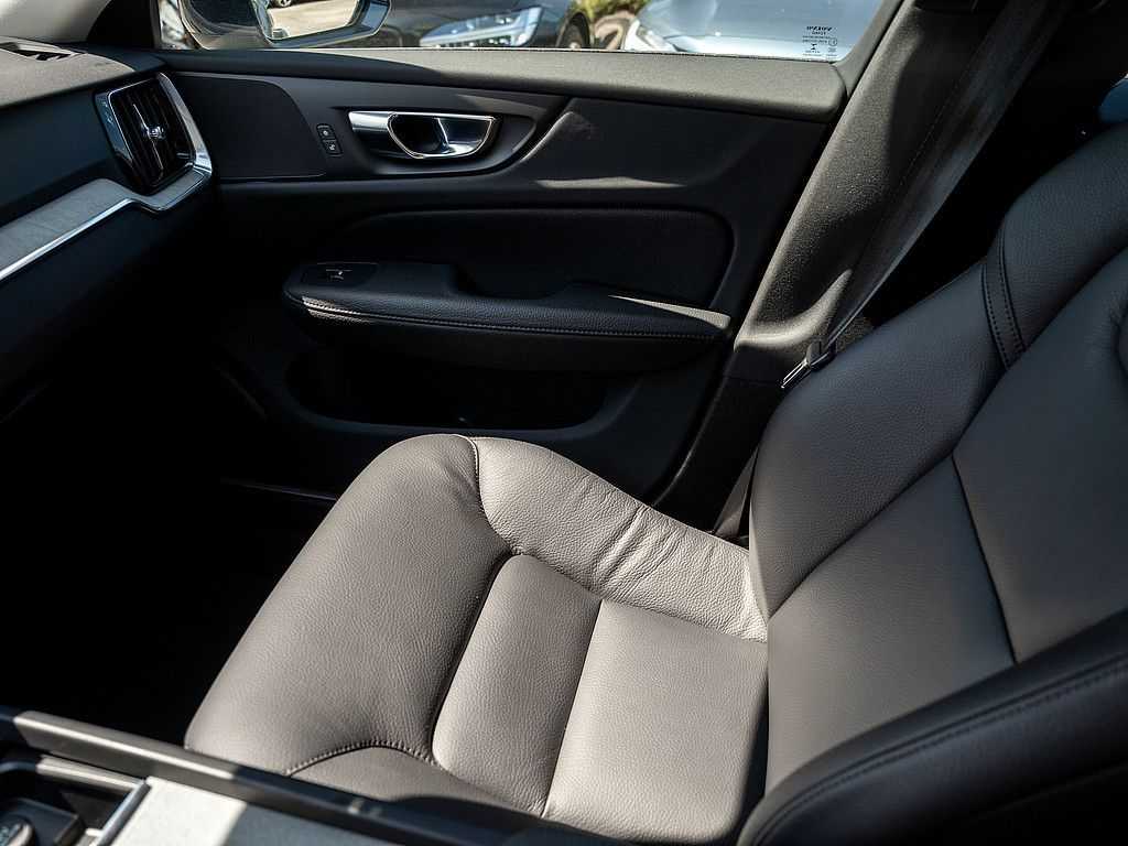 Volvo  CC B5 AWD