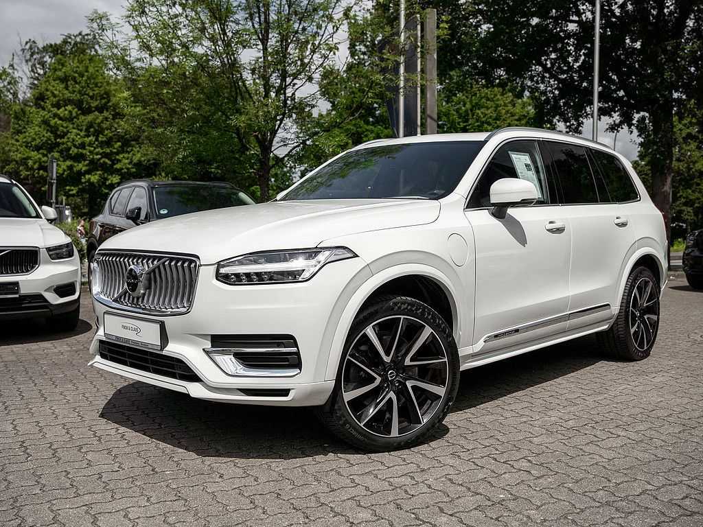 Volvo  T8 AWD Inscription Expression