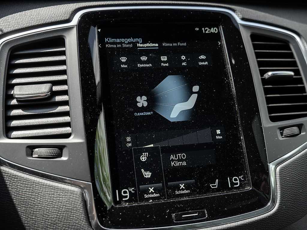 Volvo  T8 AWD Inscription Expression