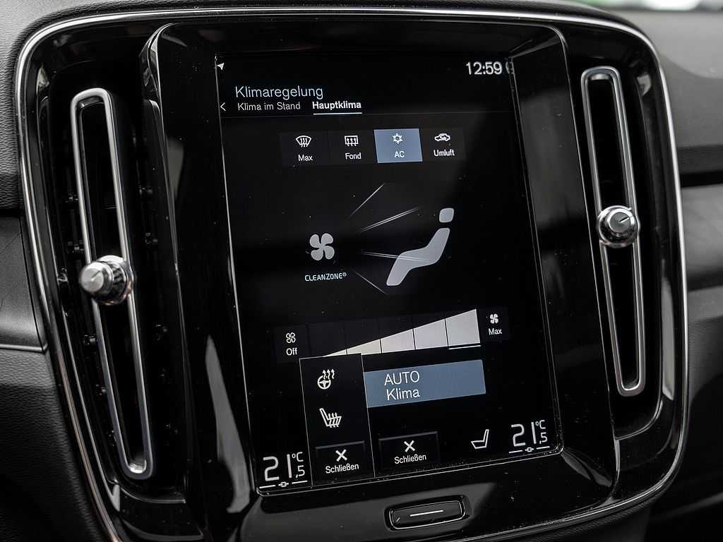 Volvo  T5 Ultimate Dark Recharge Plug-In Hybrid 2W