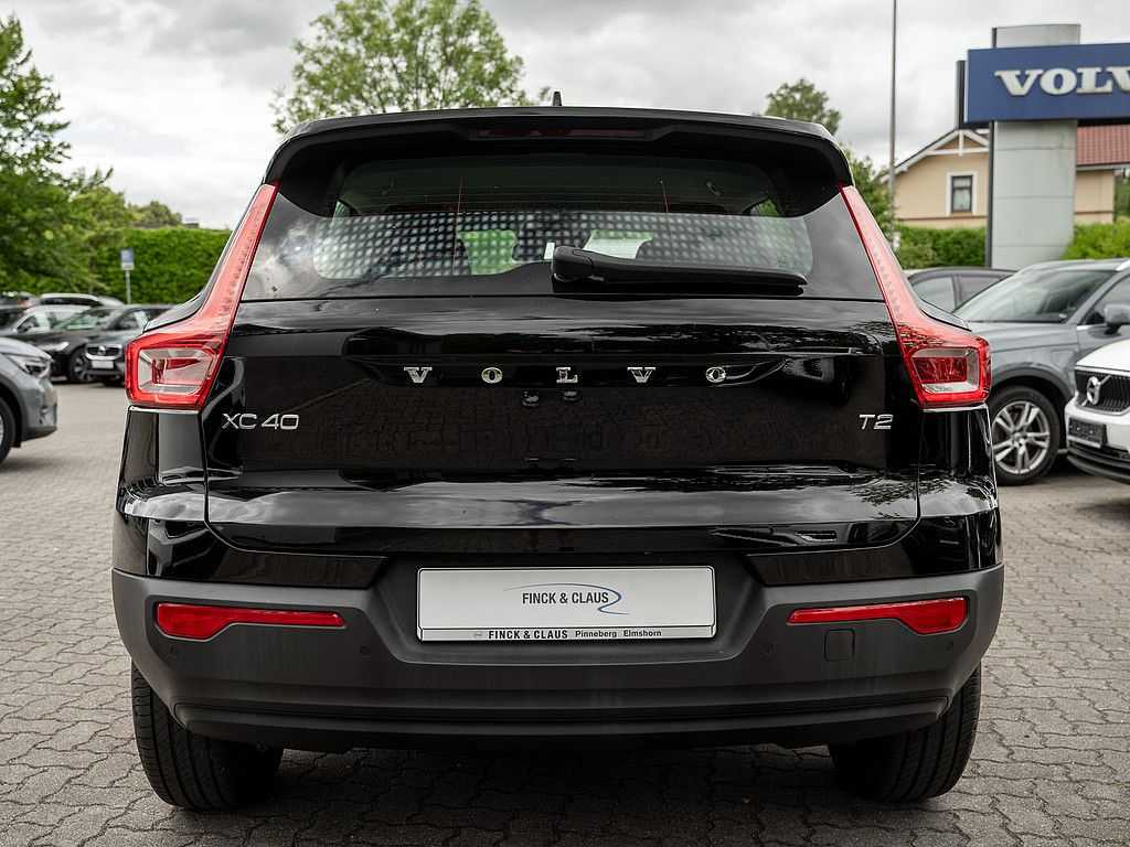 Volvo  T2 Momentum Core