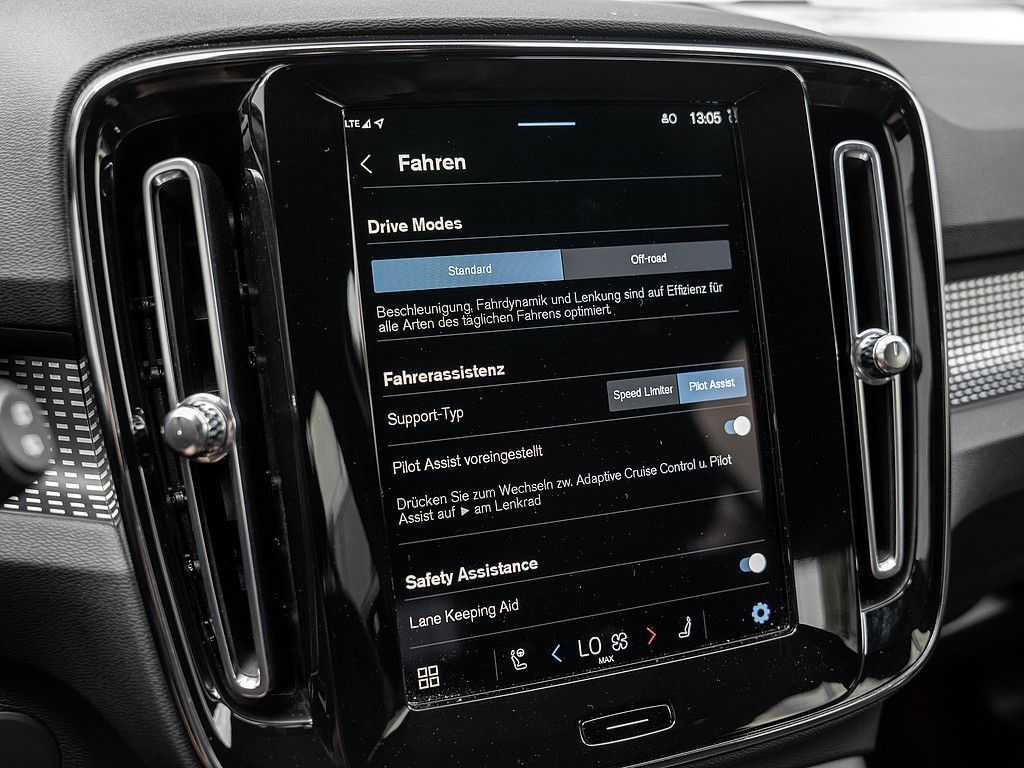 Volvo  Recharge Pro
