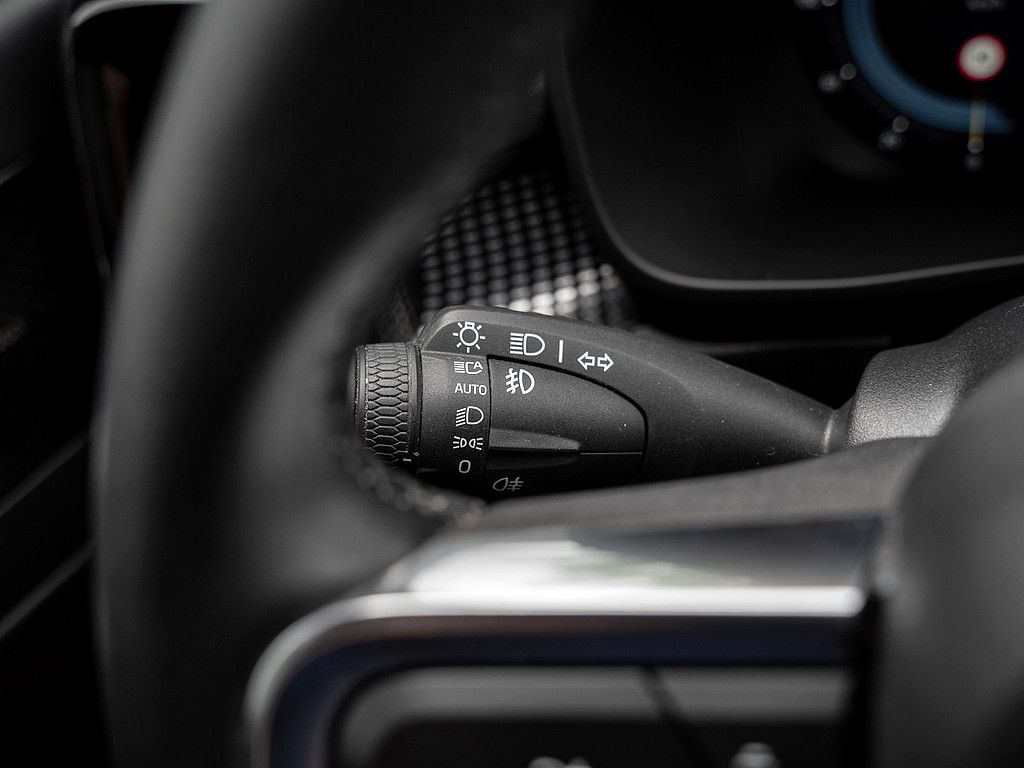 Volvo  Recharge Pro