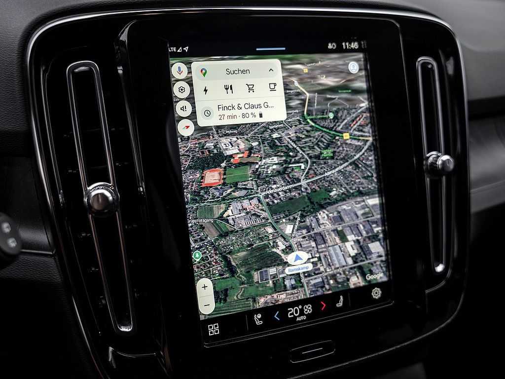 Volvo  Performance AWD Ultra Dark LED PANO 360°