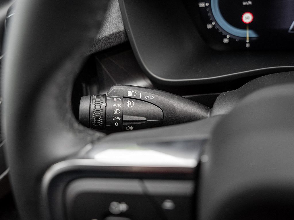Volvo  Performance AWD Ultra Dark LED PANO 360°