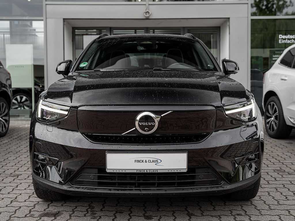 Volvo  Performance AWD Ultra Dark LED PANO 360°