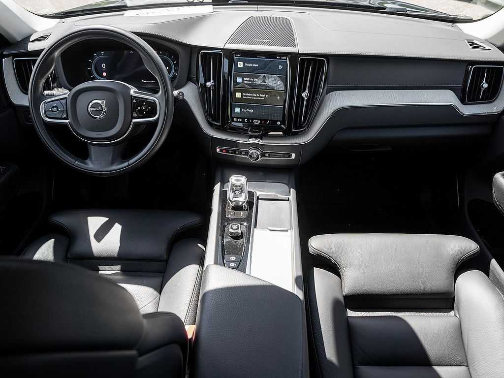 Volvo  B4 Inscription NAVI W-LAN FACEL. LED 360°