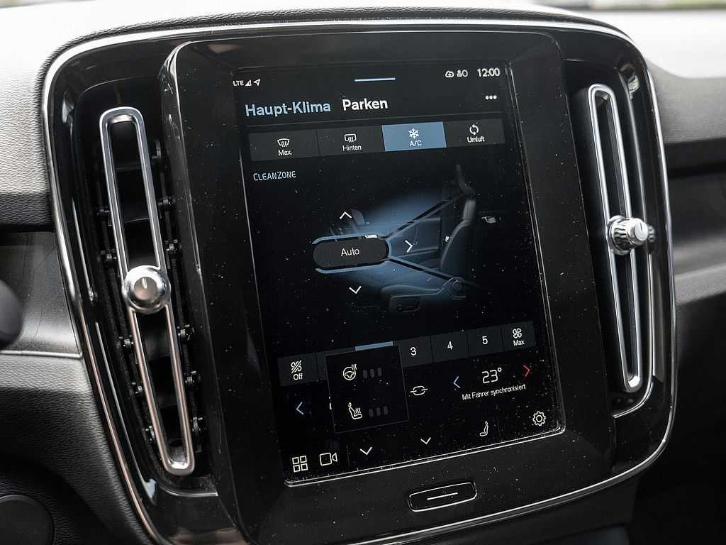 Volvo  Ultimate Recharge Pure Electric AWD LED 360°