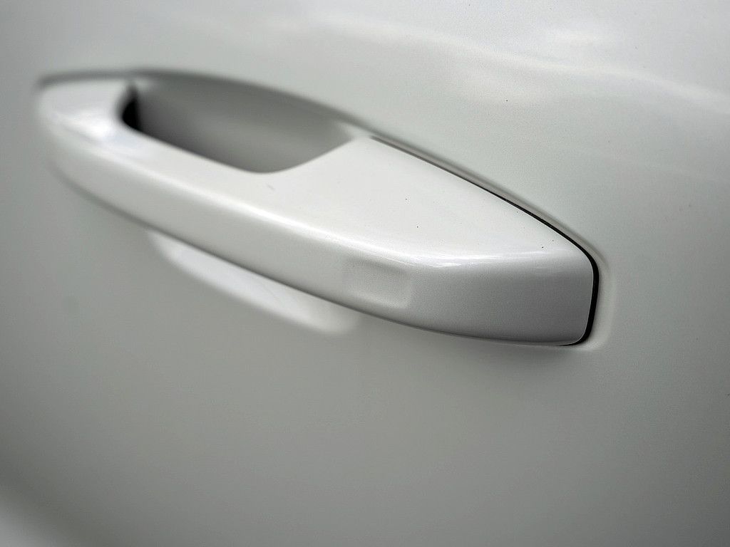 Volvo  Ultimate Recharge Pure Electric AWD LED 360°