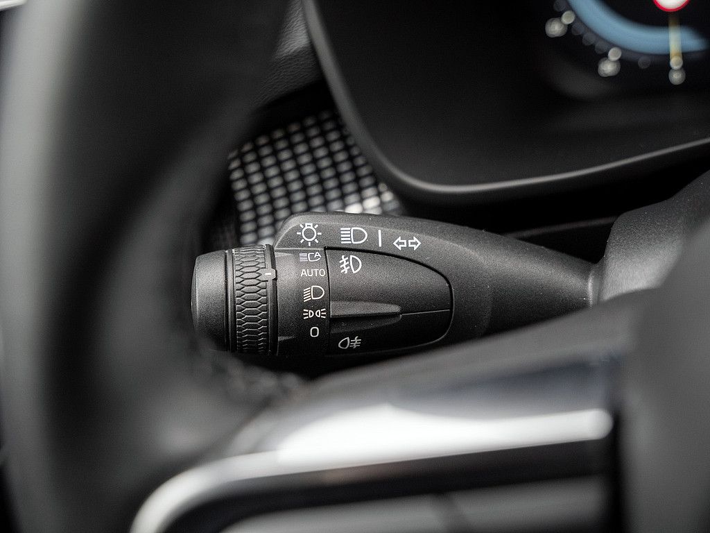 Volvo  Core Recharge Pure Electric 2WD FACEL. LED