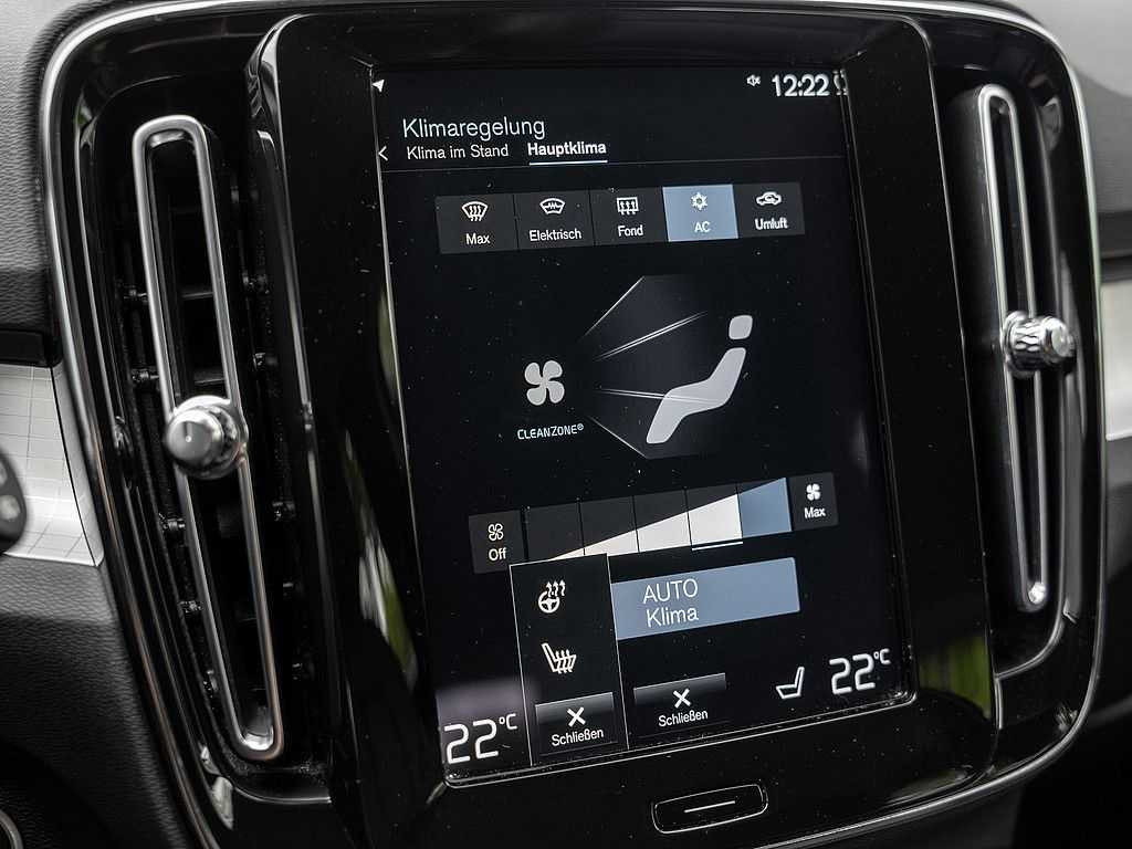 Volvo  T4 Inscription Expression Recharge