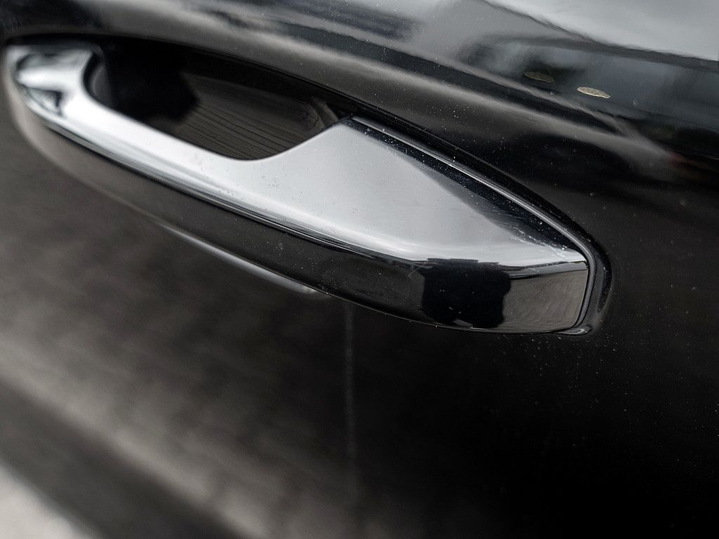 Volvo  T4 Inscription Expression Recharge
