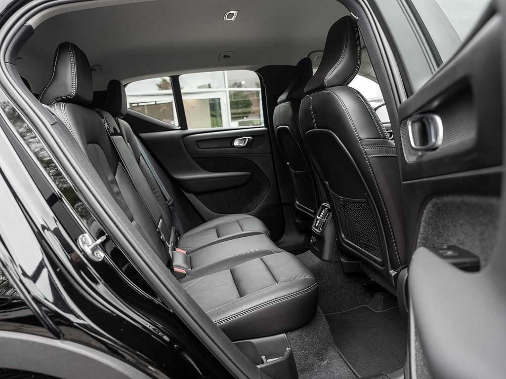Volvo  T4 Inscription Expression Recharge