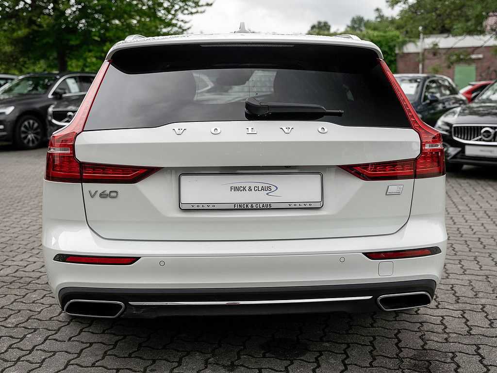 Volvo  T8 Core Recharge Plug-In Hybrid AWD
